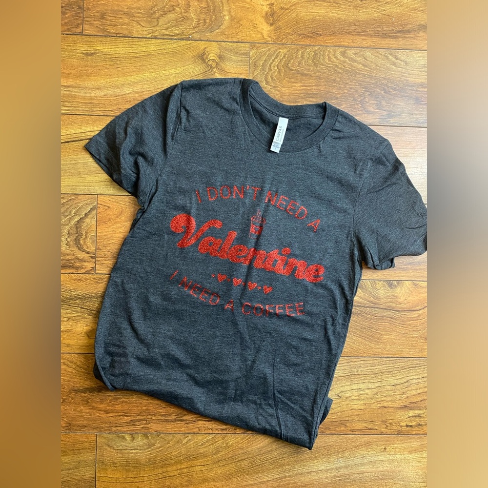 Graphic tee
